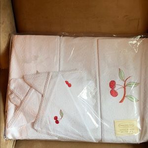 Italian tablecloth and napkins